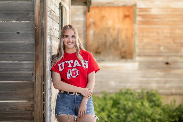 Grace | Cap & Gown Session